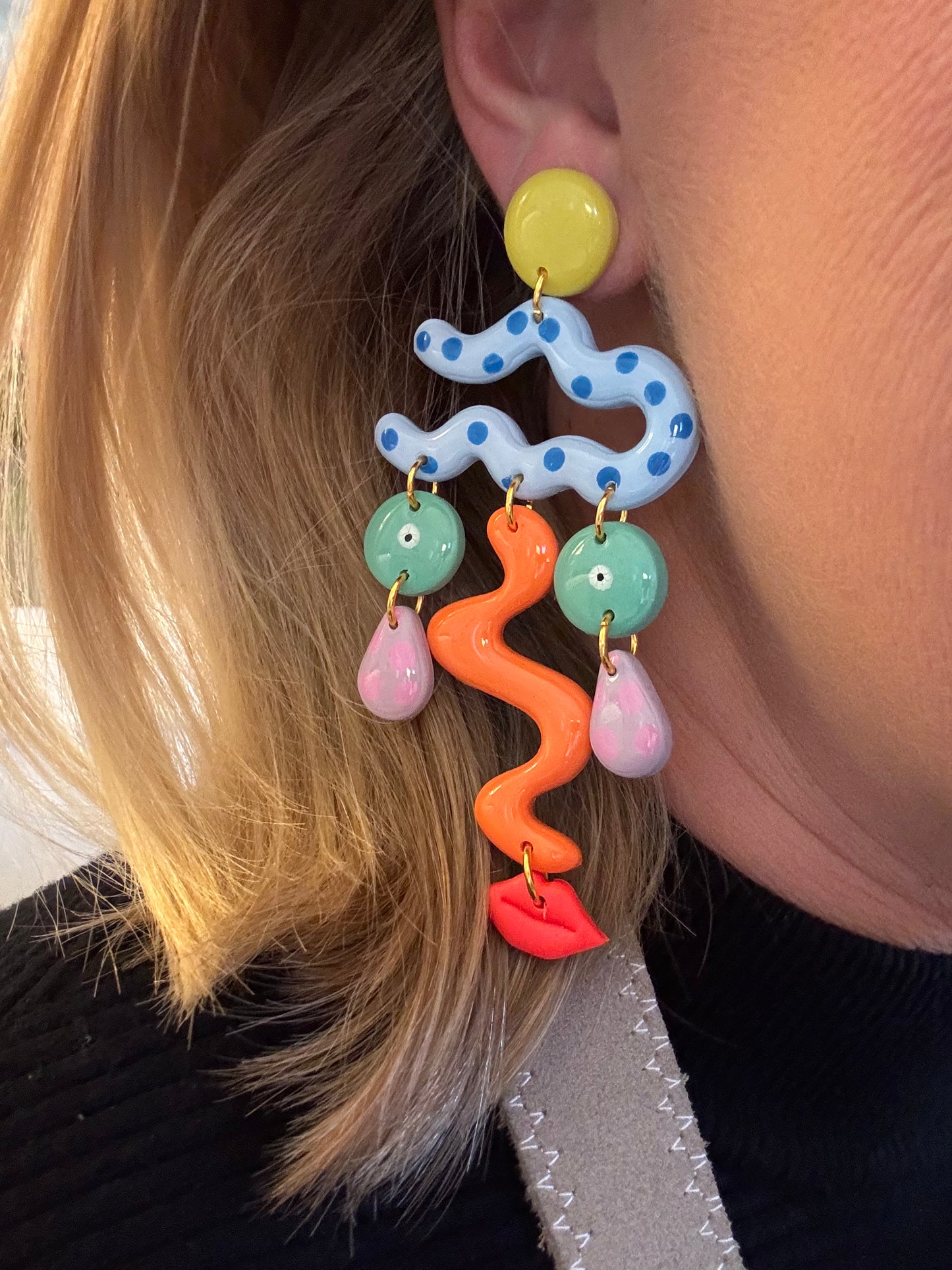 Funny face earrings - polka dot