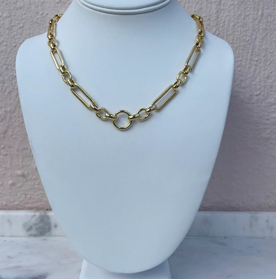 Chunky gold chain necklace