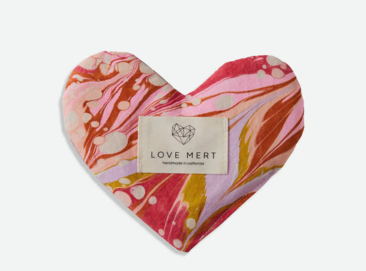 Love Mert Eye pillow Pink
